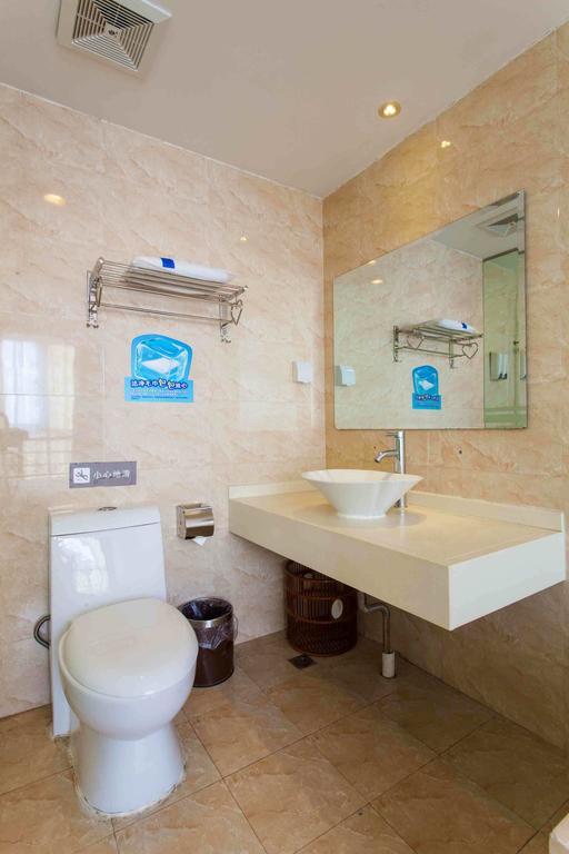 7Days Inn Changsha Wuyi Avenue Yunajialing Metro Station Room photo
