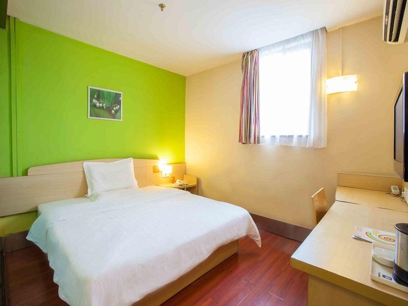 7Days Inn Changsha Wuyi Avenue Yunajialing Metro Station Exterior photo